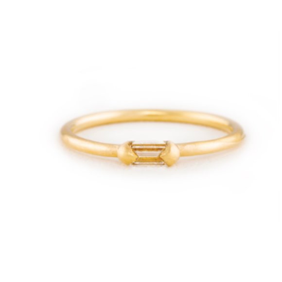 Polly Wales Jewelry - STUNNING HAND CAST POLLY WALES BAGUETTE DIAMOND RING, size 4 3/4, 14K gold